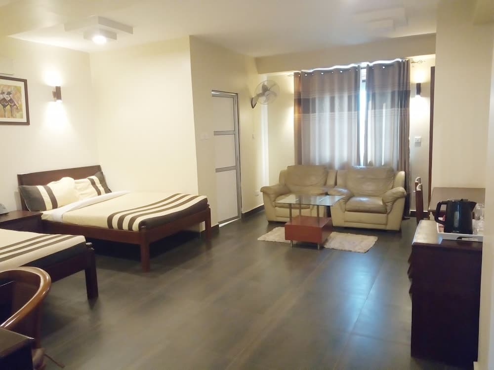 Fortune Hotel