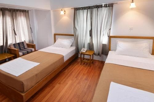 Hotel Captain