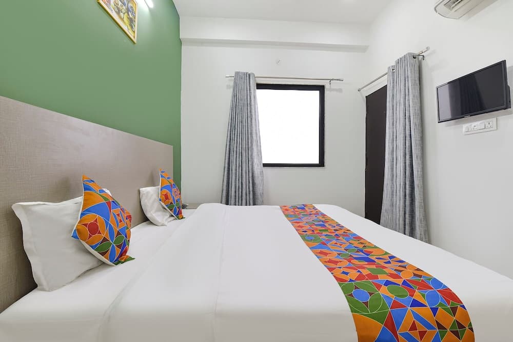 Fabhotel Avondale