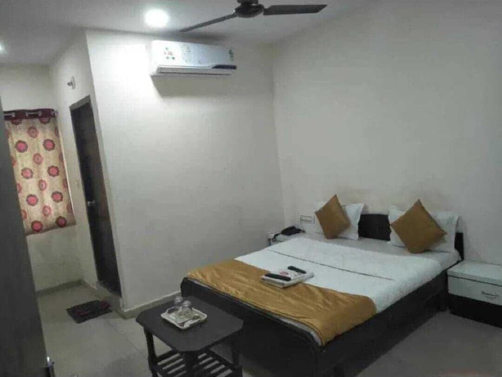 Hotel Silver Inn - Naroda