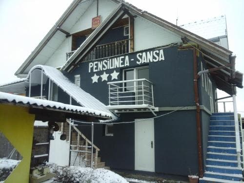 Sansa Hostel
