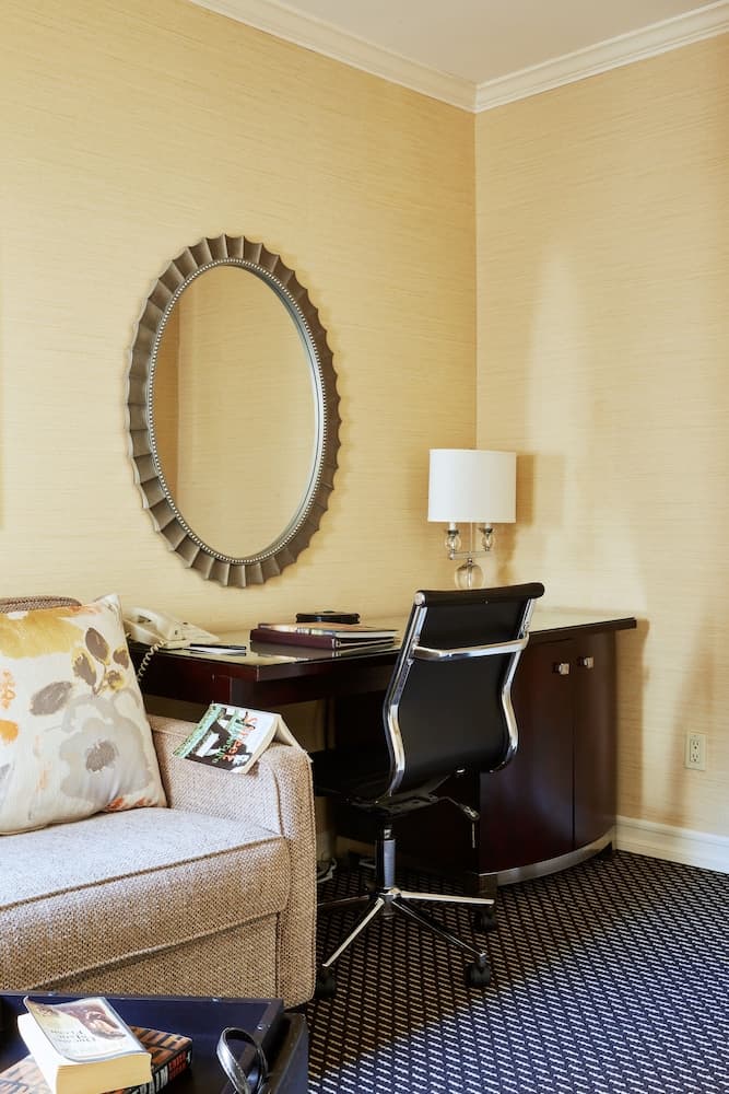Excelsior Hotel