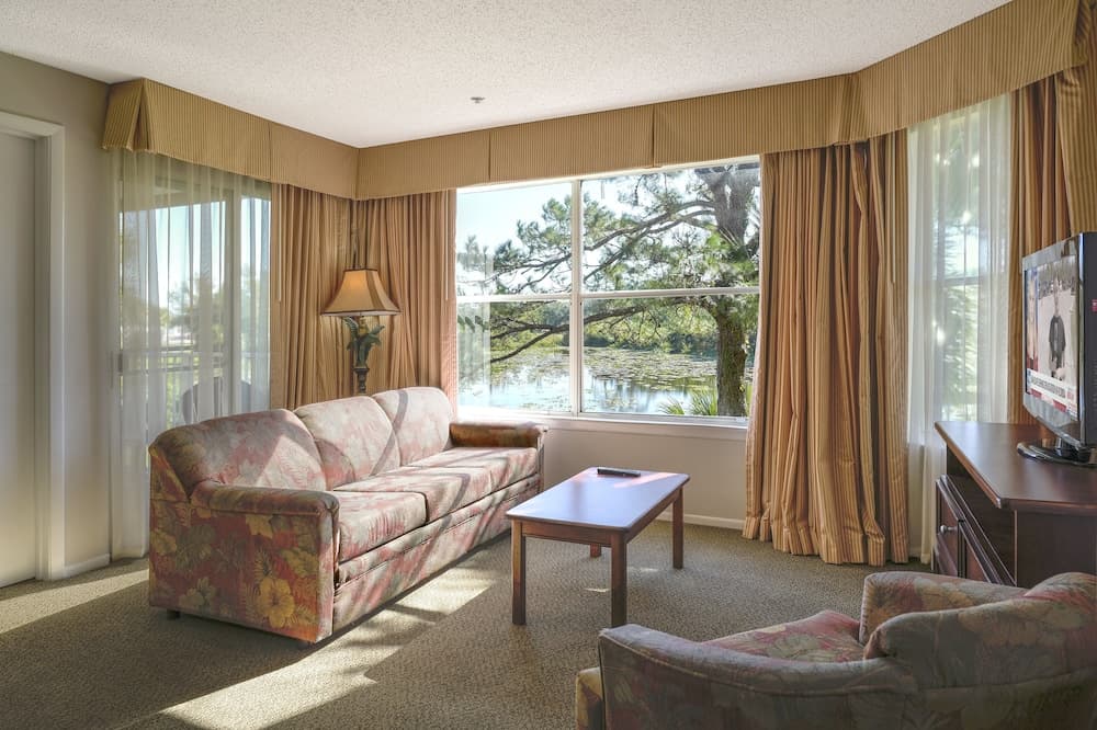 Parc Corniche Condominium Suite Hotel