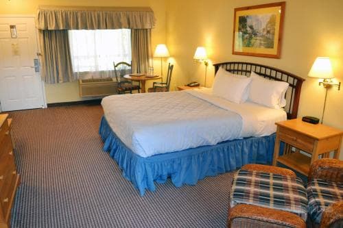 Sebastopol Inn