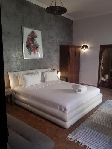 Riad Les Ammonites