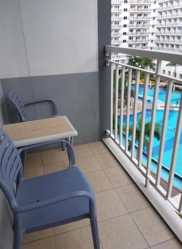 Luxury Condo at SHELL Residences, MOA