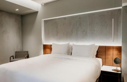 Aya Hotel