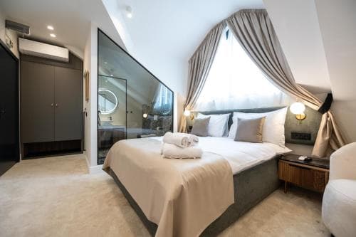 Local Rooms