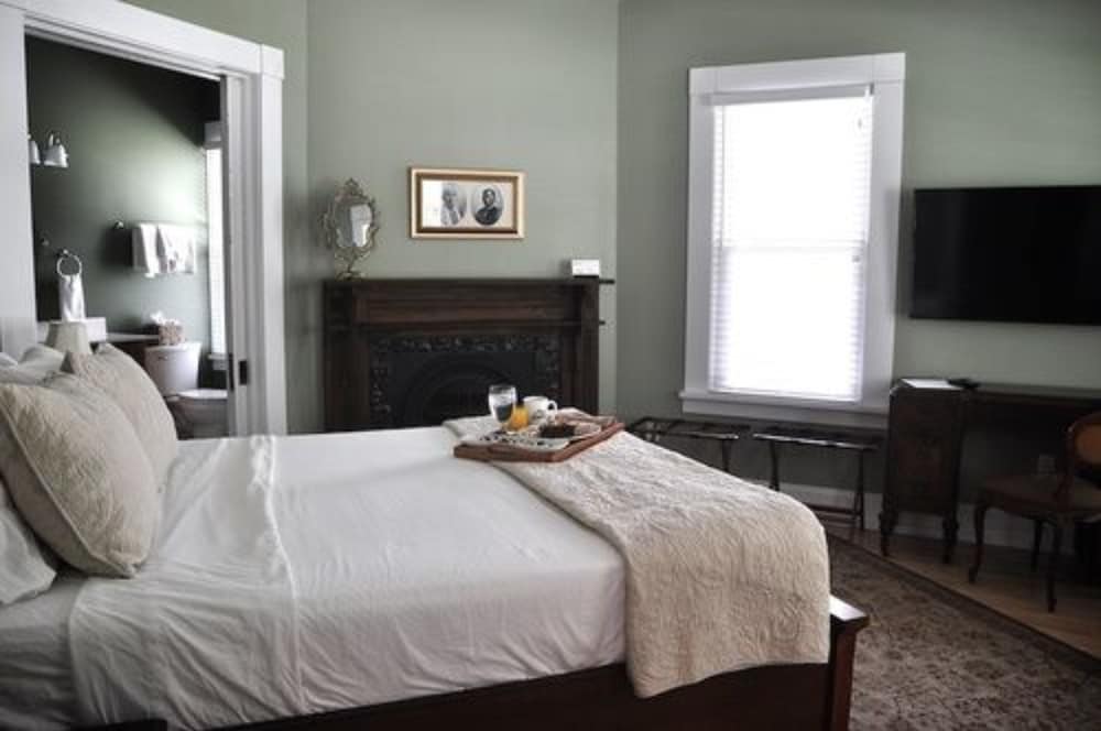 Greenway House Bed & Breakfast