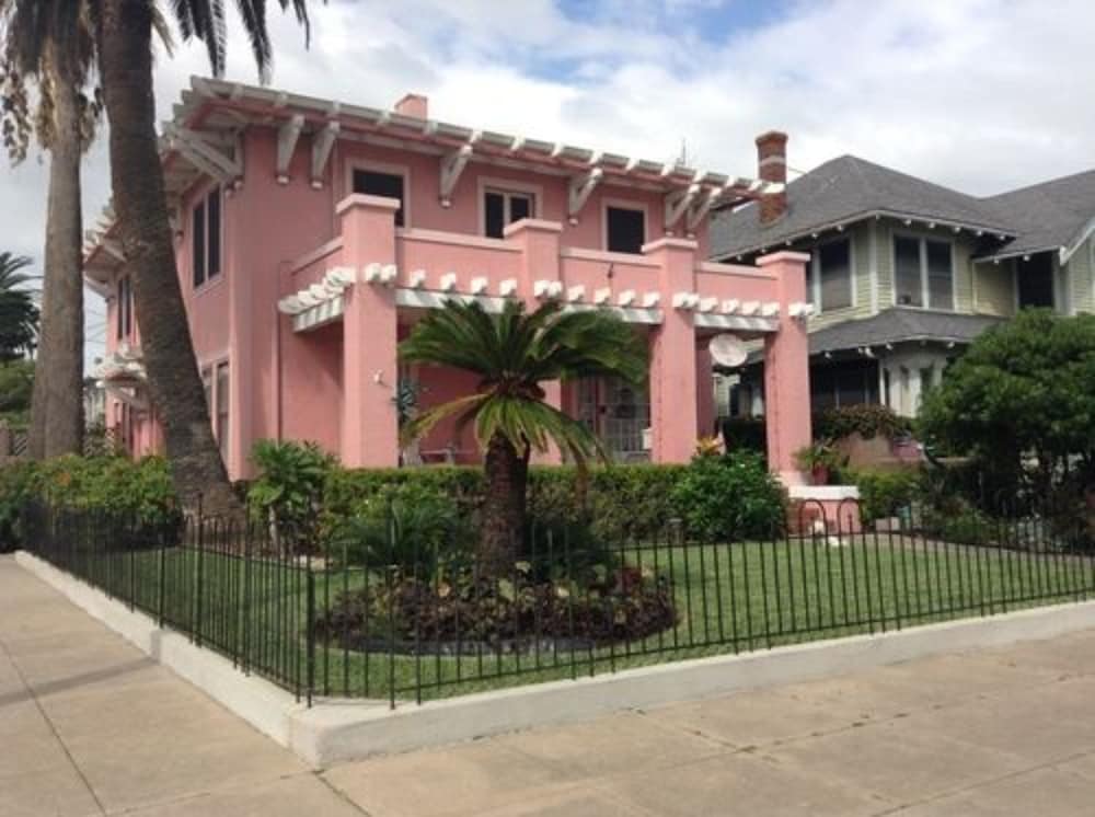 The Villa Bed and Breakfast