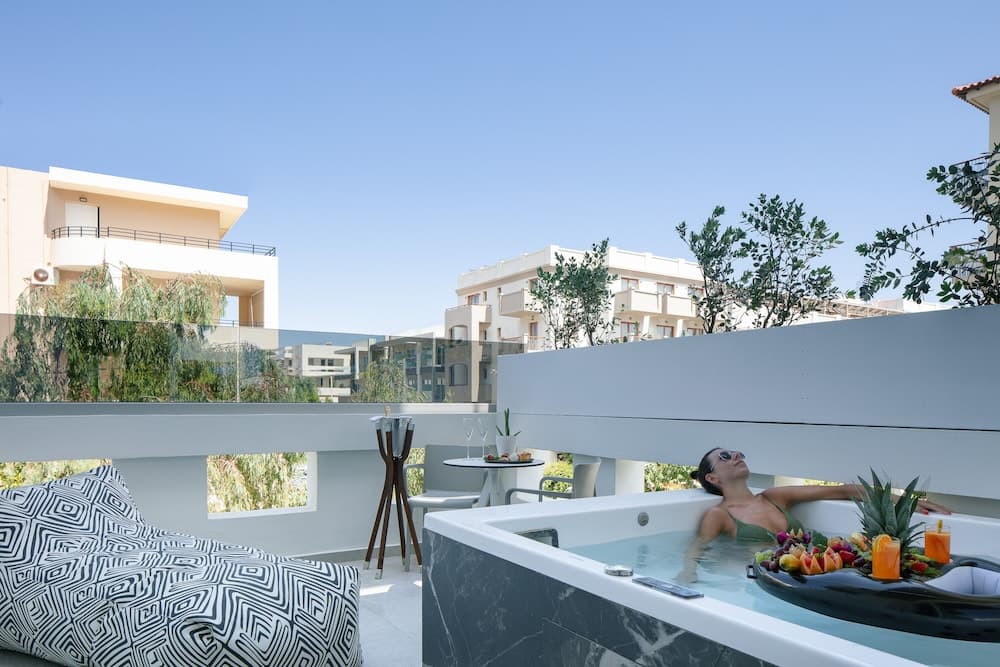 Atrium Ambiance Hotel