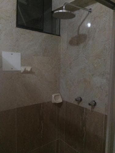 Hostal Tropical Inn