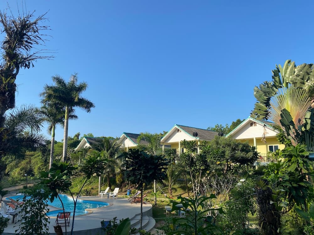 Sea View Resort
