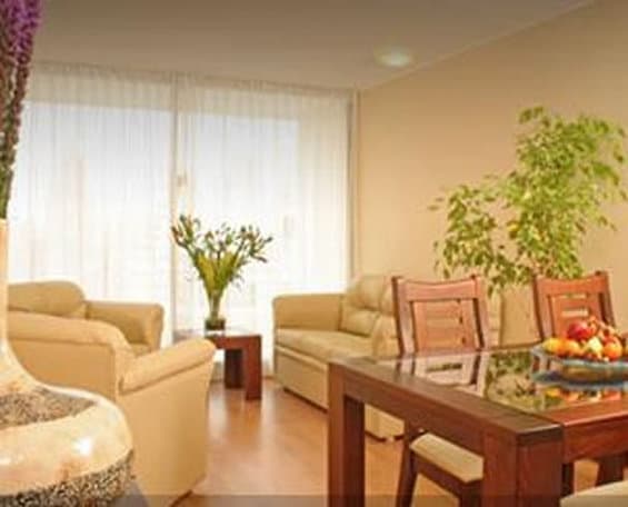 Versalles Suites