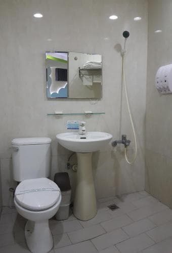 Well Live Hotel