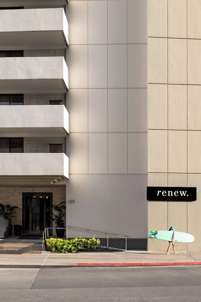 Hotel Renew