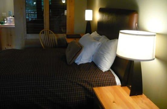 Freestone Inn