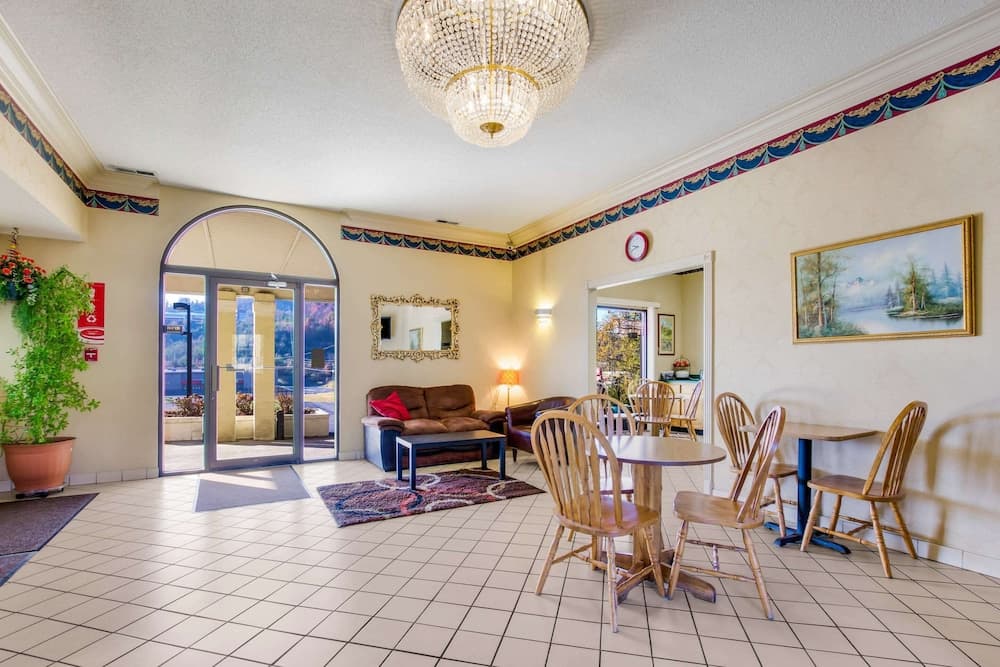 Econo Lodge