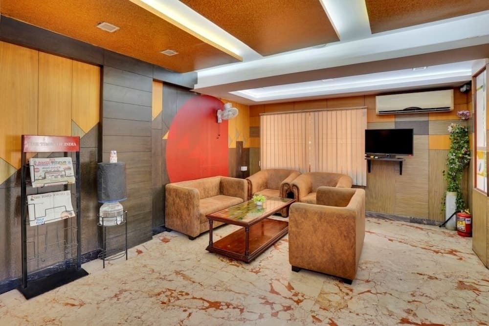 4439 Aura Inn
