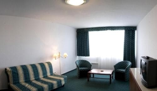 Riviera Park Hotel