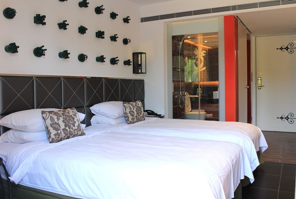 Chateau Beach Resort