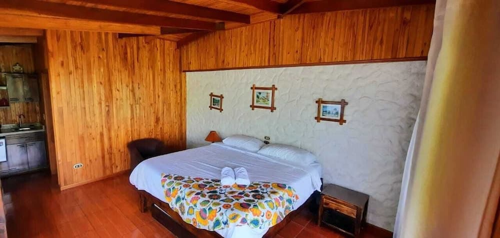 Hotel Miramontes