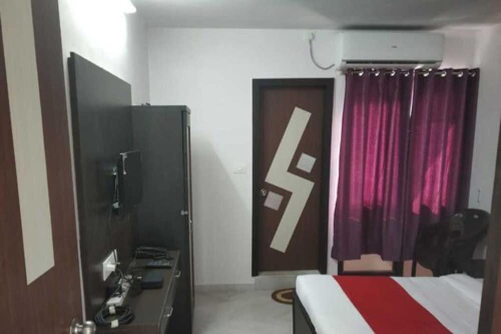 SS Hotel