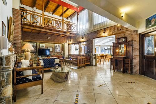 Ionia Hotel