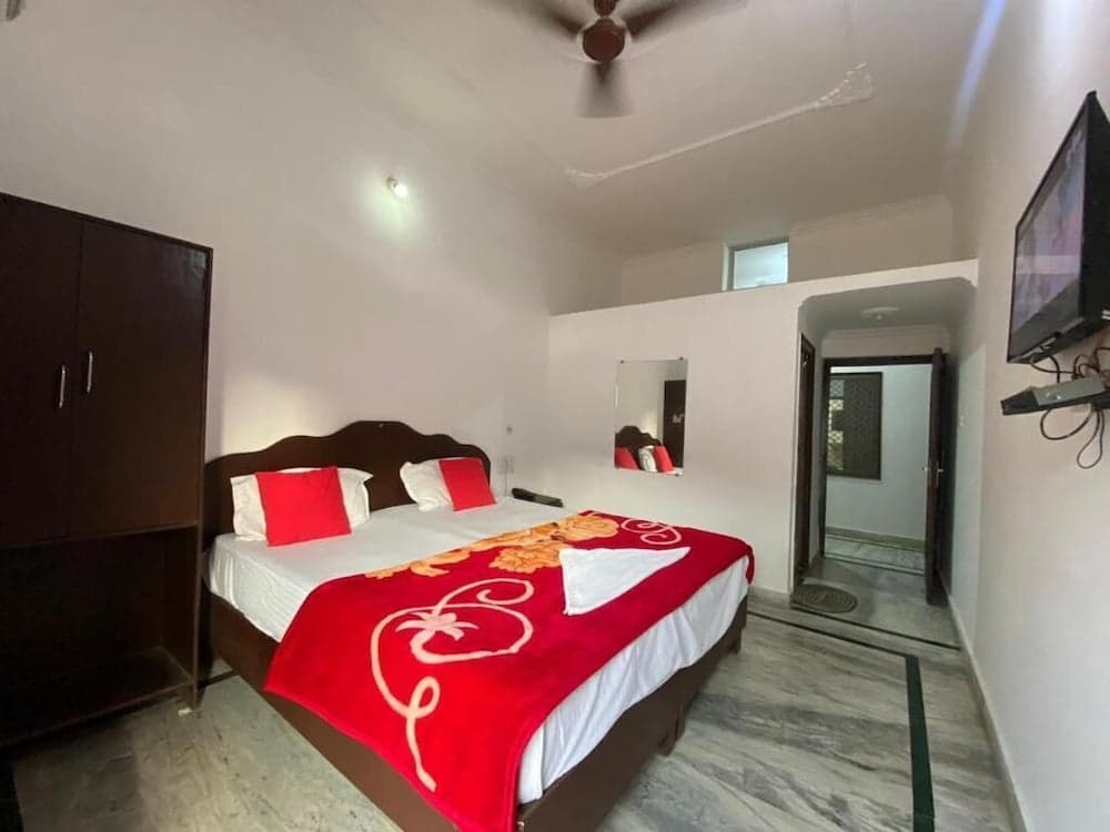 Karma Hostel
