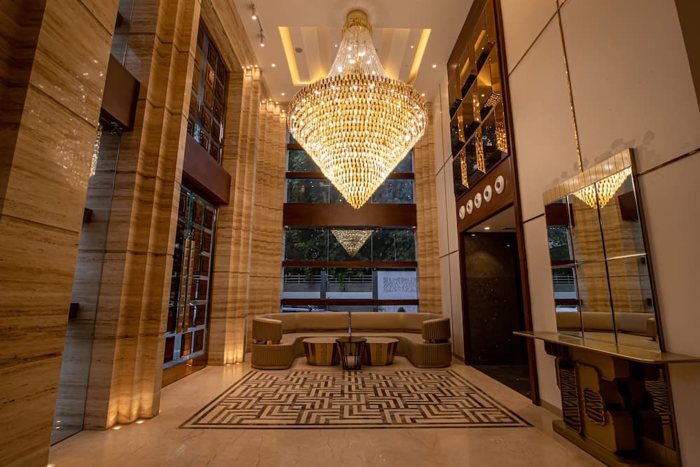 The Pristine Hotel Kanpur