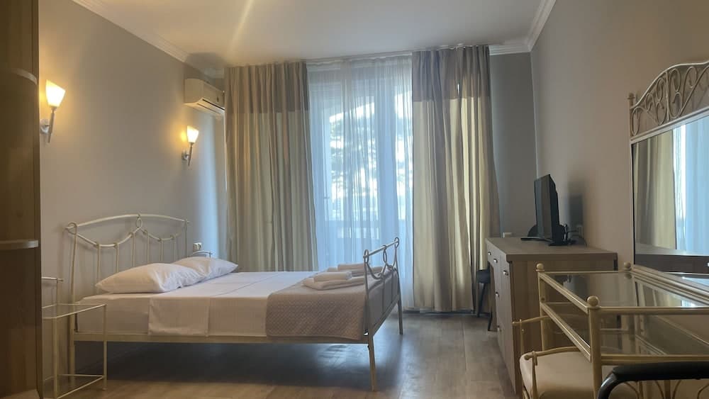 Hotel Argo