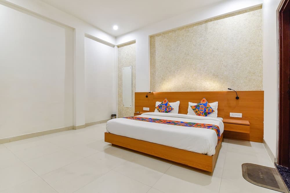 Fabhotel Alexa