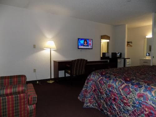 Topeka Plaza Inn