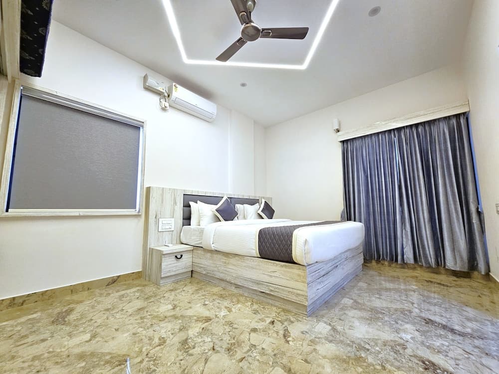 City Seviced Apartment