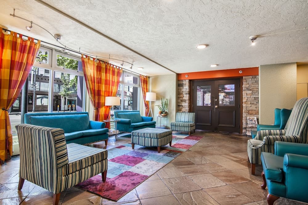 Howard Johnson Vancouver