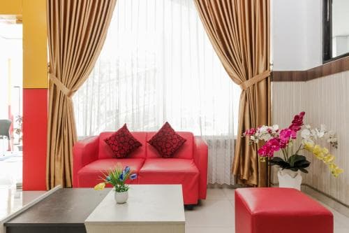 RedDoorz Syariah near RSU Suaka Insan Banjarmasin