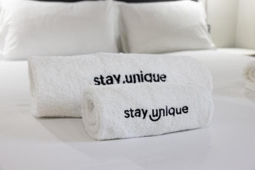 Splendom Suites Pau Clarís