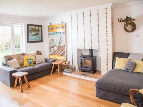 Honeybee Cottage