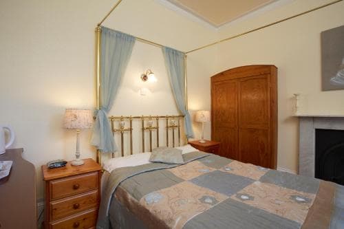 Fourposter Lodge