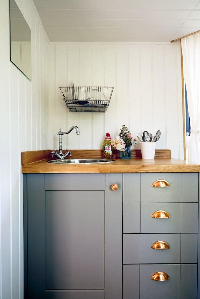 Extraordinary Huts Ltd