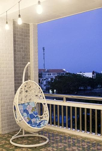 Mis Hostel