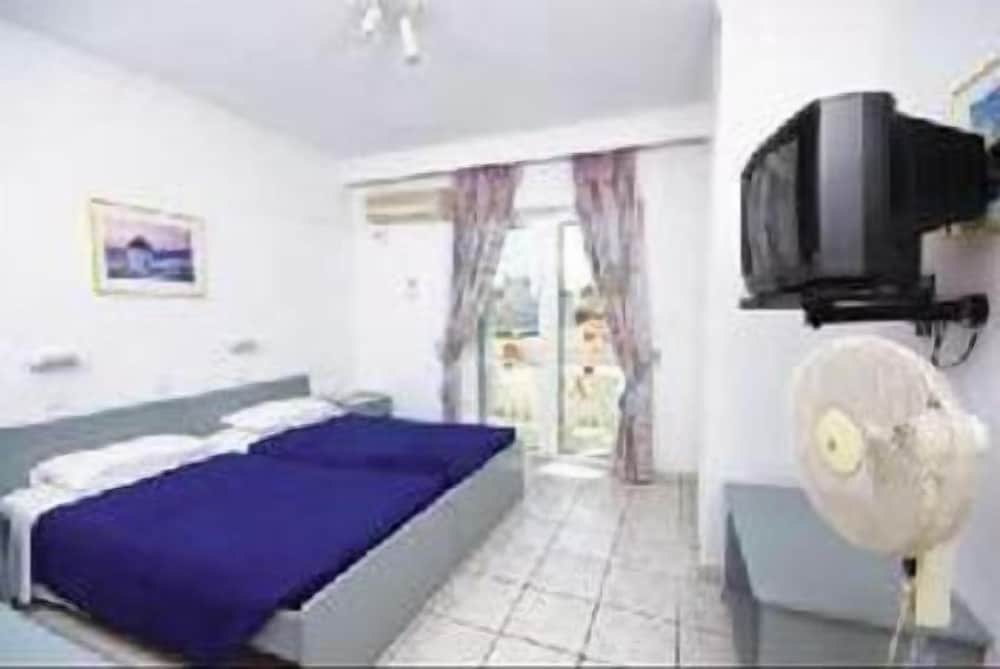 Elite Apartments