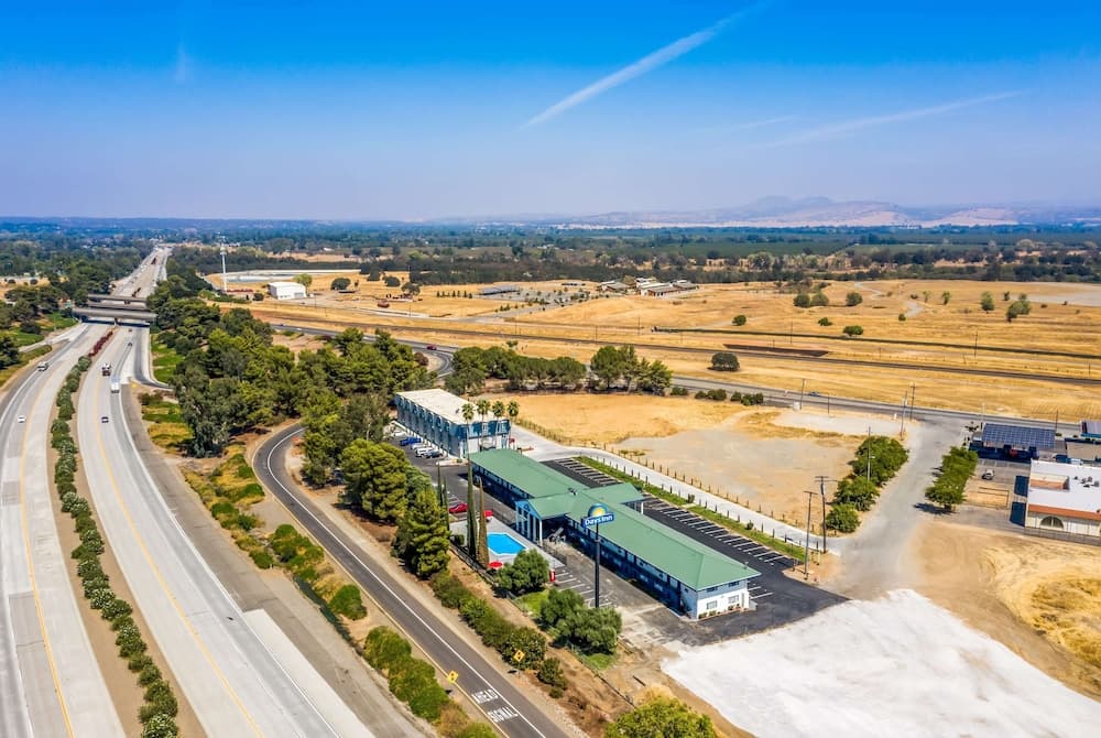 Days Inn by Wyndham Red Bluff