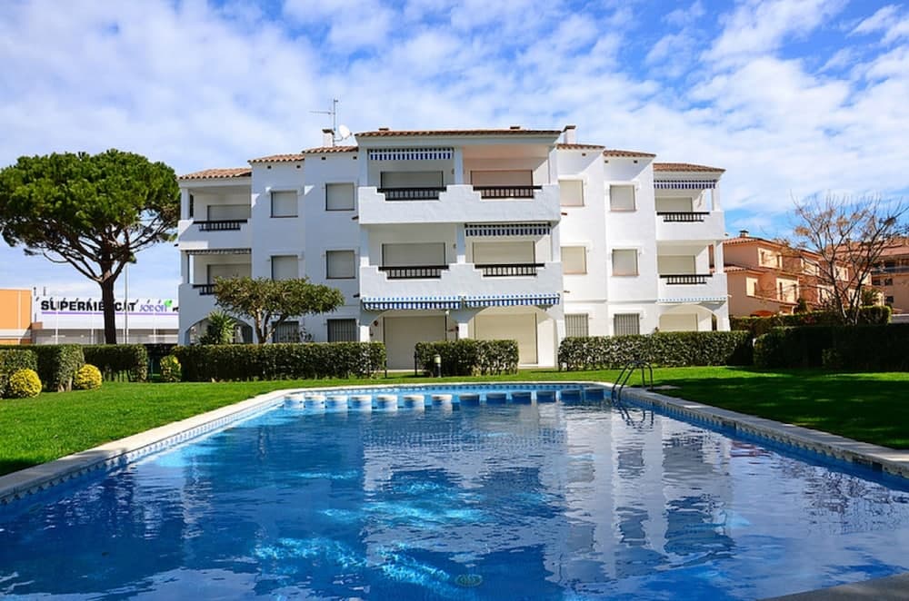 Apartaments Nautic Golf
