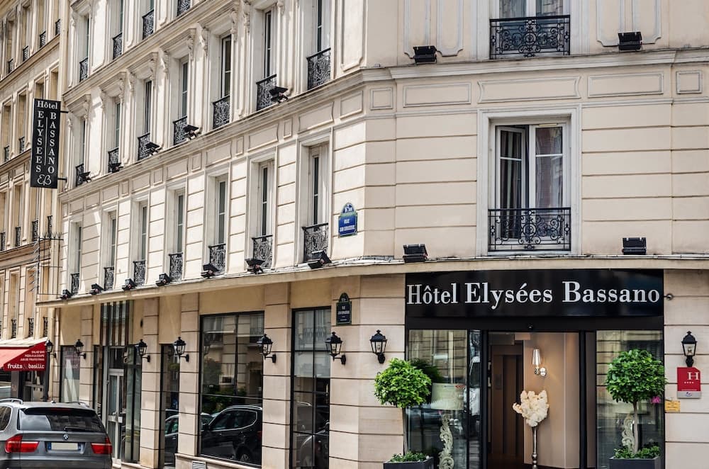Hotel Elysées Bassano