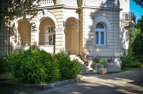 Jókai Villa