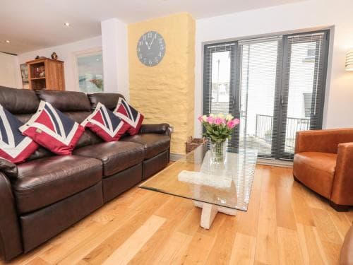 6 The Sail Loft