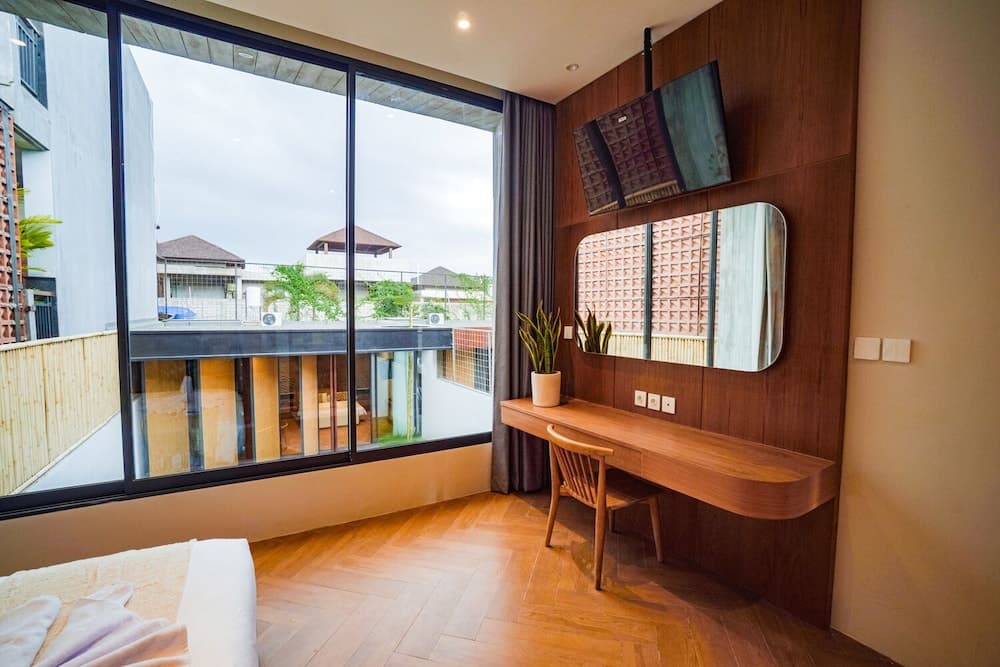 AMR Echo Beach Villa's Canggu