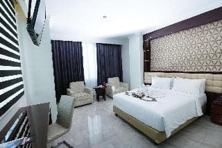 Sindoro Hotel