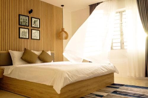 Mis Hostel